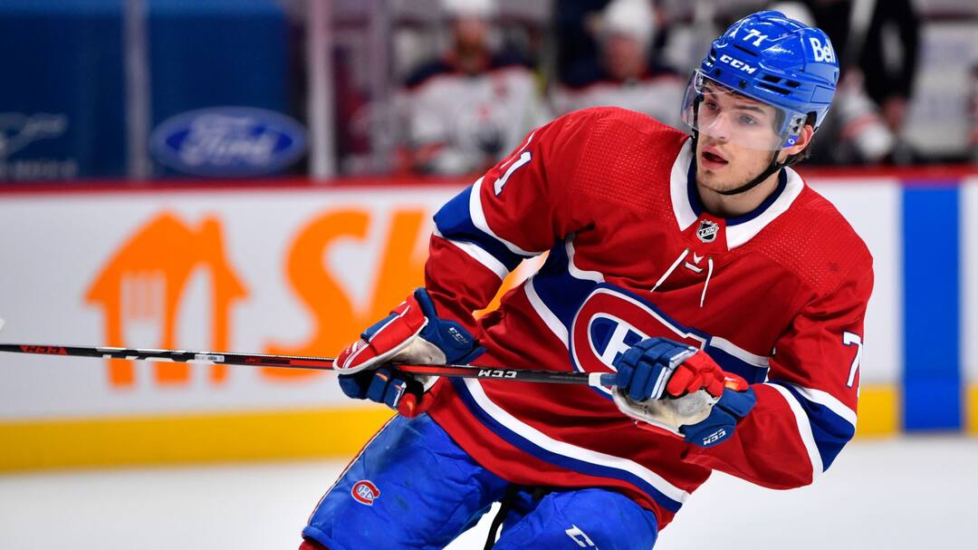 Jake Evans est encore absent de l&rsquo;entraînement du Canadien de Montréal pour des traitements hors-glace