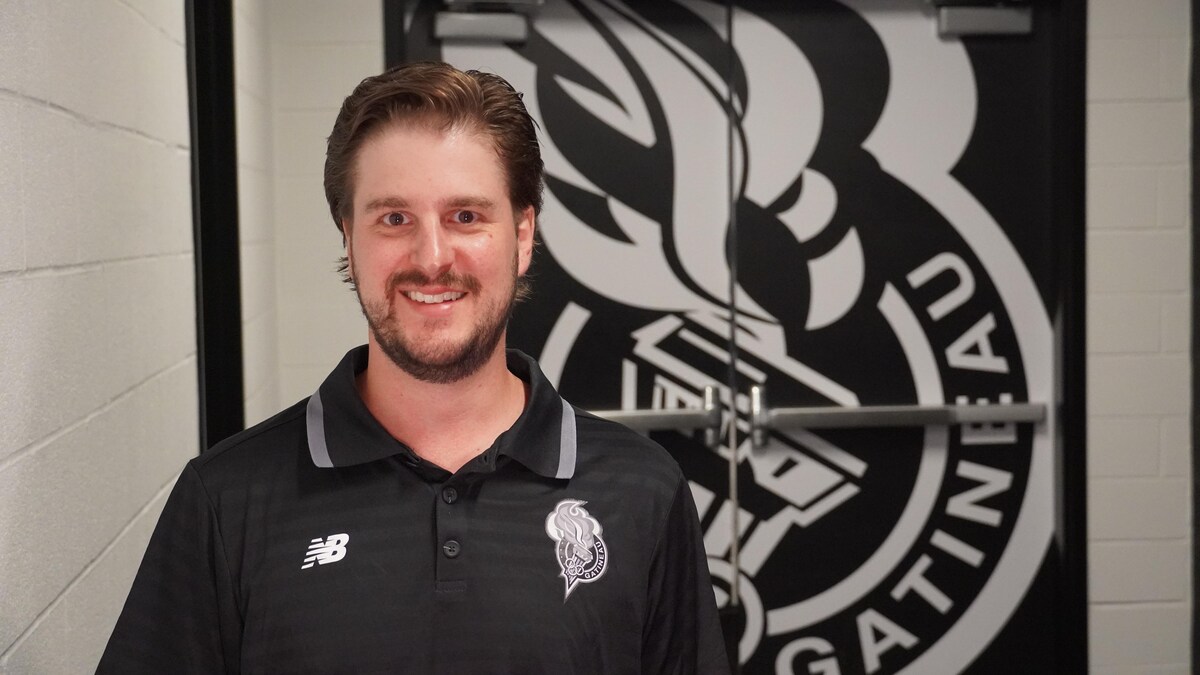 Communiqué officiel des Olympiques de Gatineau confirmant que Benoit Desrosiers reste en poste
