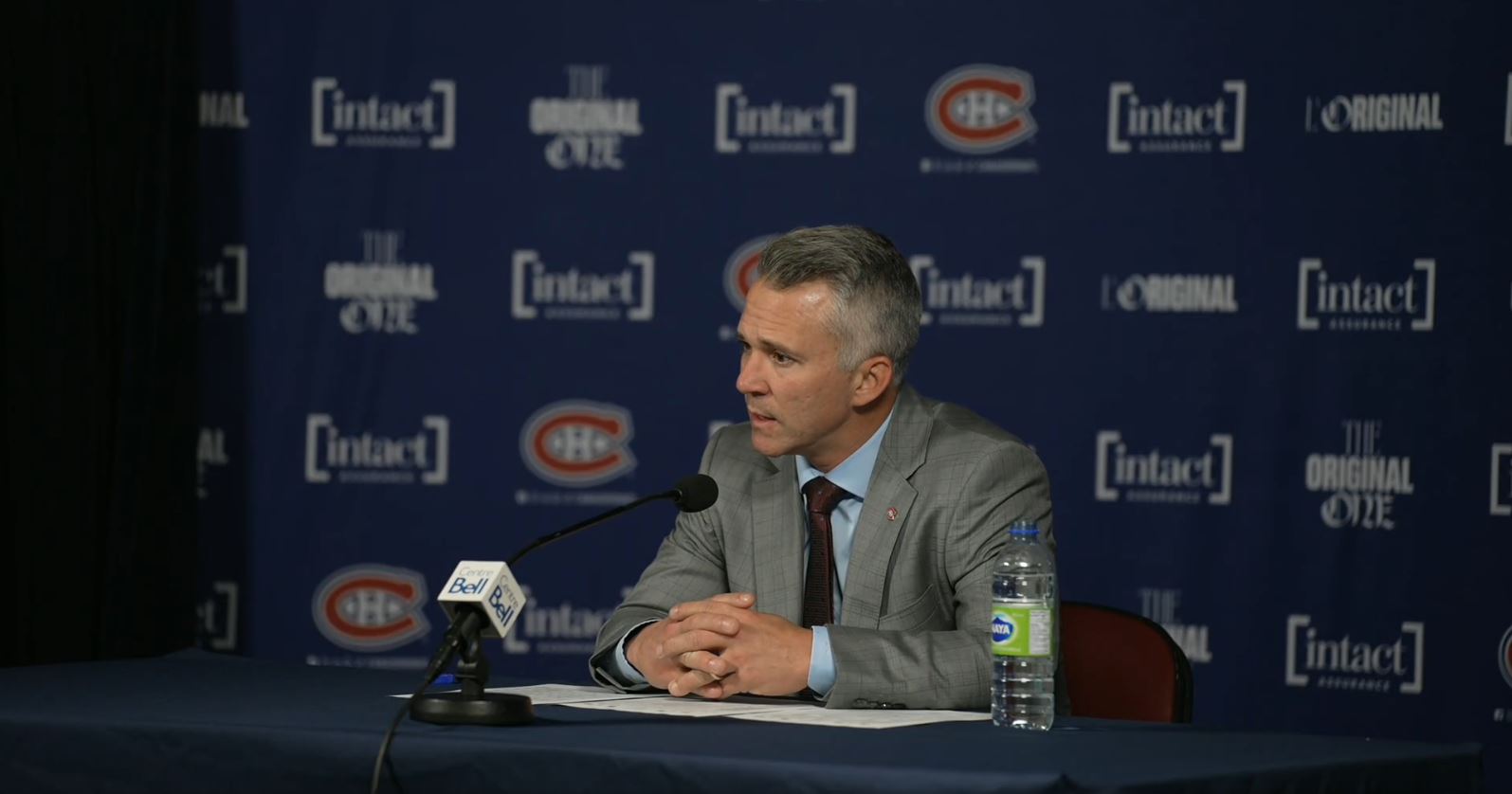 Martin St-Louis a critiqué Arber Xhekaj en point de presse: Je n&rsquo;aime pas ça.
