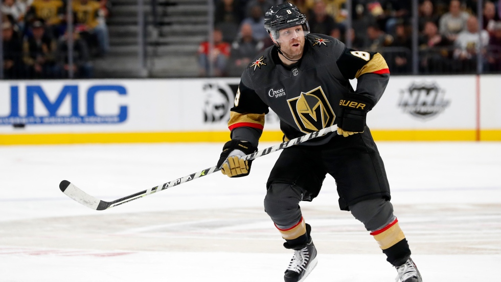 Les Canucks sont absents durant la date limite des transactions et laissent aller Phil Kessel