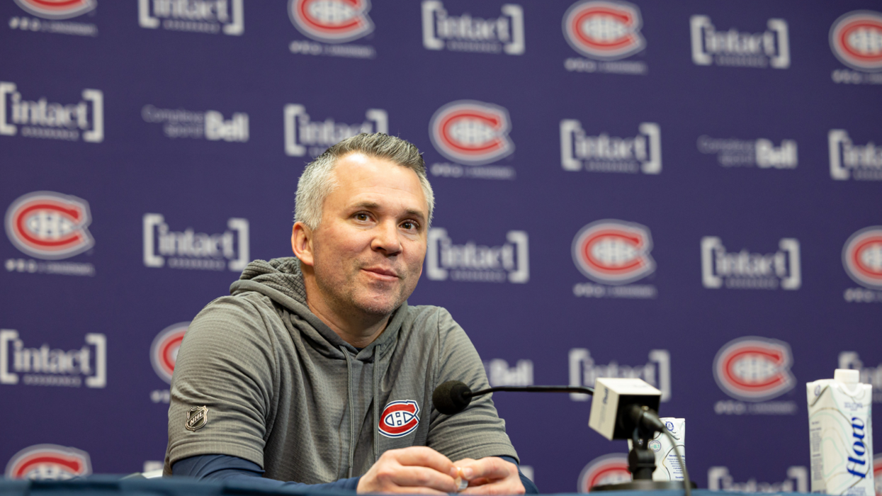 Martin St-Louis vient de confirmer que l&rsquo;attaquant Michael Pezzetta jouera ce soir, tout comme Samuel Montembeault
