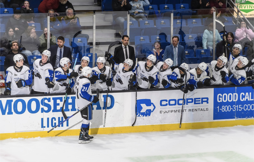 L'entraîneur-chef des Sea Dogs s'est effondré en troisième période