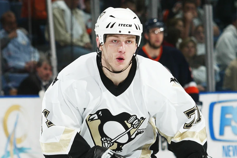 L'ancien choix de première ronde des Penguins de Pittsburgh Konstantin Koltsov est décédé