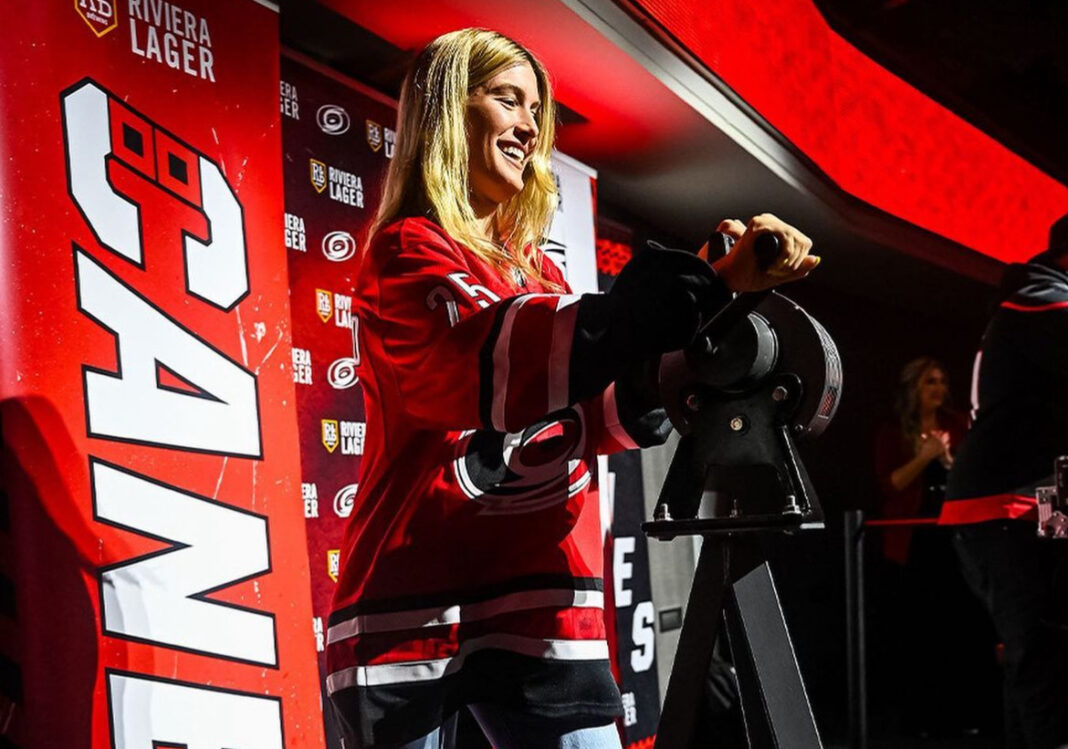 Les Hurricanes déroulent le tapis rouge à Eugénie Bouchard