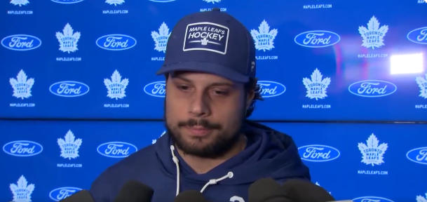 Auston Matthews confirme avoir joué en dépit d&rsquo;une maladie et blessure