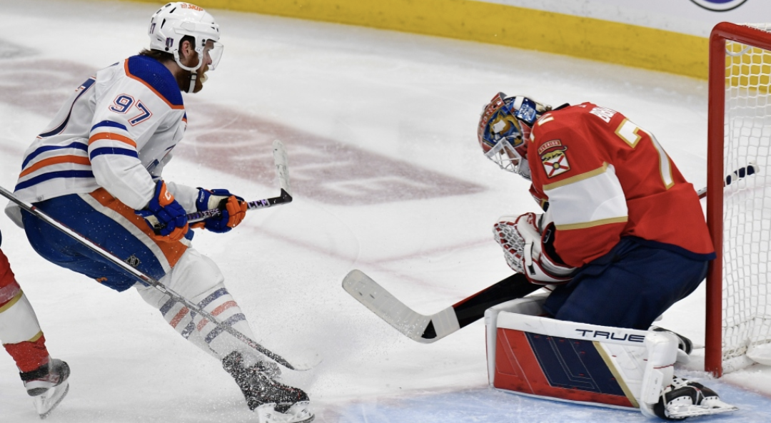 Coupe Stanley : Les Panthers de la Floride gagnent face aux Oilers d'Edmonton