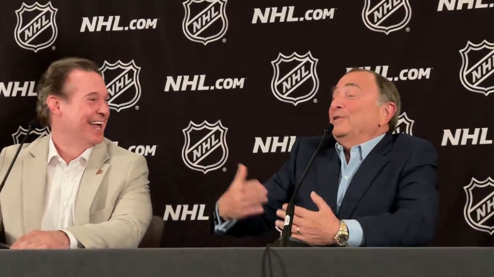 Les Coyotes disparaissent: Alex Meruelo abandonne le projet d'aréna