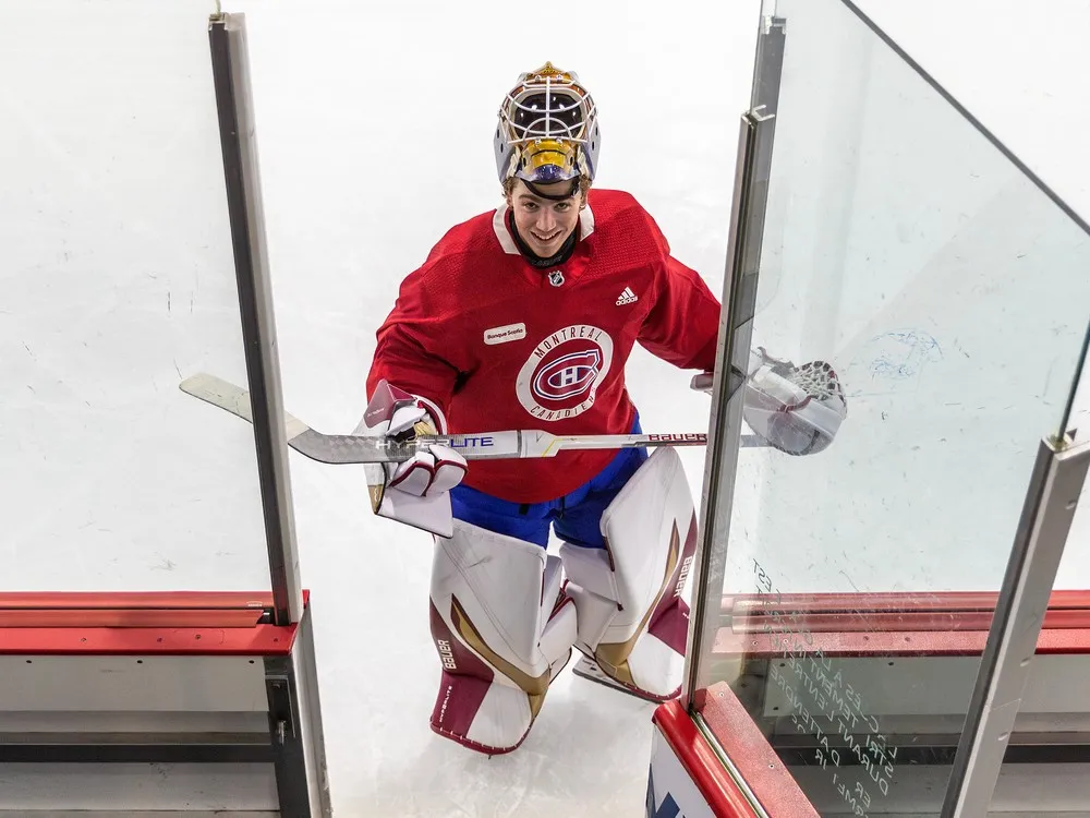 Jacob Fowler du Canadien de Montréal est comparé à Carey Price et Ken Dryden par Scotty Bowman