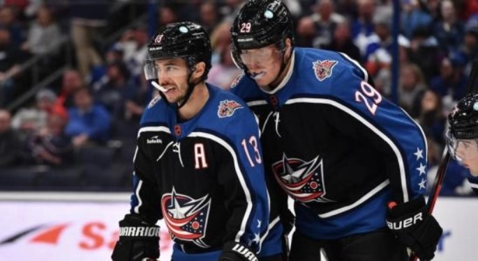 Johnny Gaudreau avait apporté son précieux soutien à Patrik Laine l&rsquo;an dernier