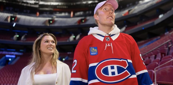 La conjointe de Patrik Laine parle d&rsquo;une chance de la vie pour expliquer la blessure de l&rsquo;attaquant