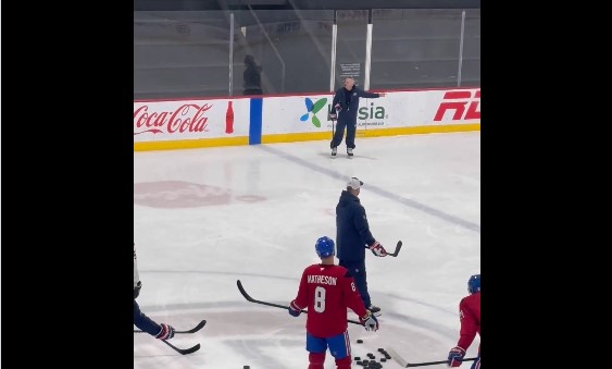 Martin St-Louis perd patience à l&rsquo;entraînement des Canadiens contre ses joueurs