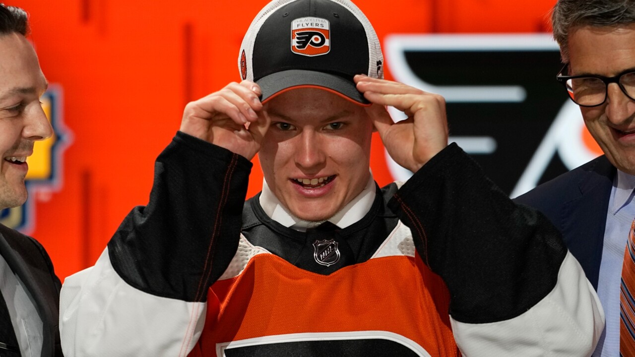 Les Flyers ont voulu punir Matvei Michkov pour une raison précise, selon Elliotte Friedman