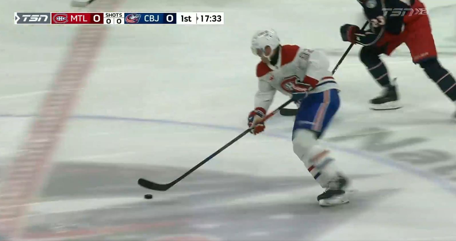 Patrik Laine n&rsquo;est pas au banc du Canadien de Montréal en deuxième période