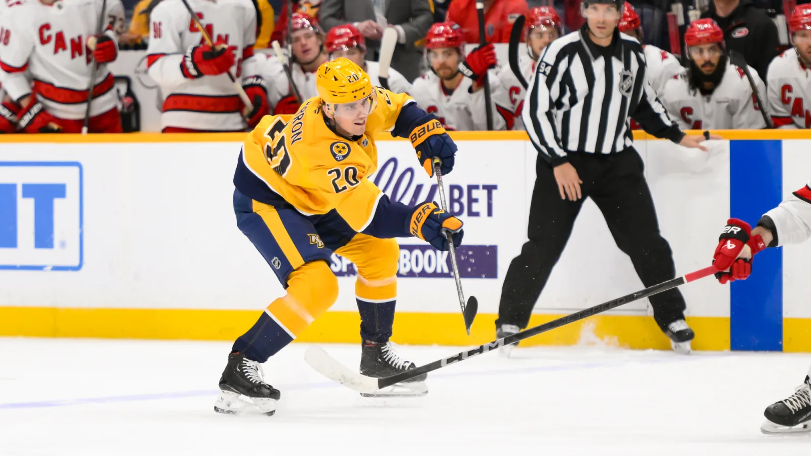 Roman Josi n'est pas un fan de Justin Barron