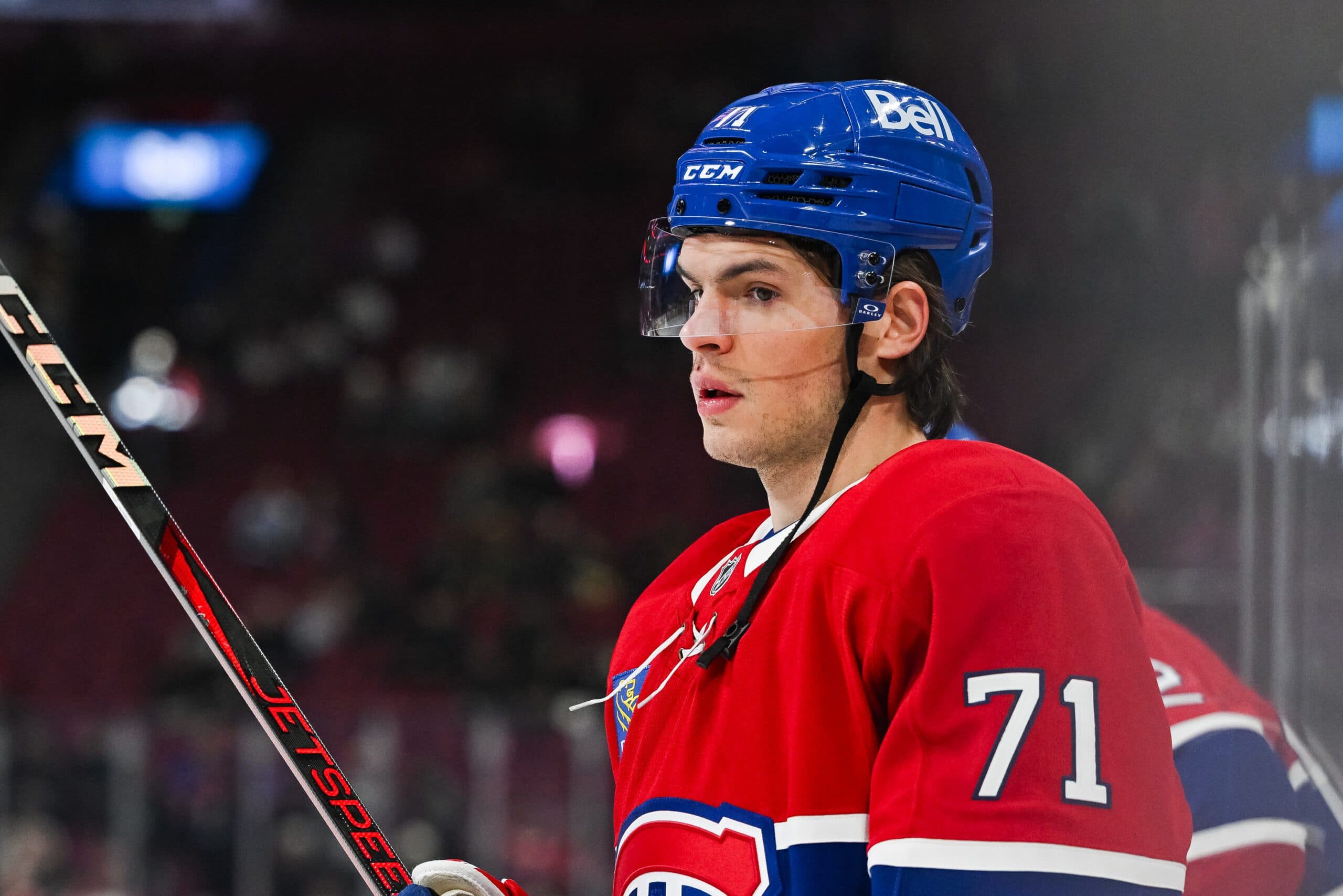 Une rumeur d&rsquo;échange lie Jake Evans aux Capitals de Washington